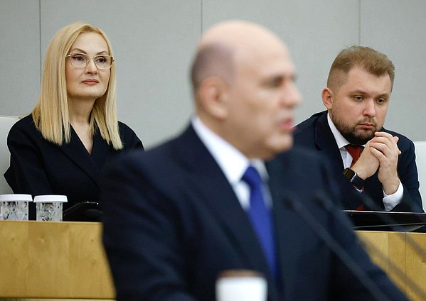 Заместители Председателя Государственной Думы Ирина Яровая и Борис Чернышов