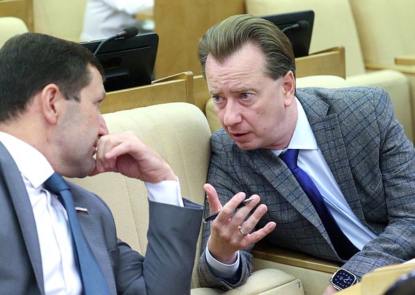 Первый заместитель Председателя Комитета по экологии, природным ресурсам и охране окружающей среды Владимир Бурматов