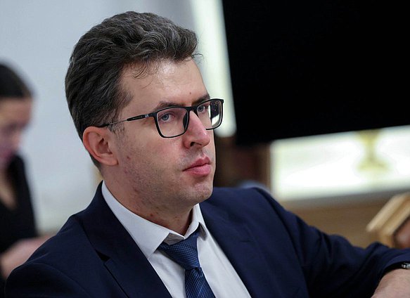 Заседание Экспертного совета при Комитете по международным делам на тему «Трансатлантическое давление на Россию: ближайшие перспективы и пределы эскалации»