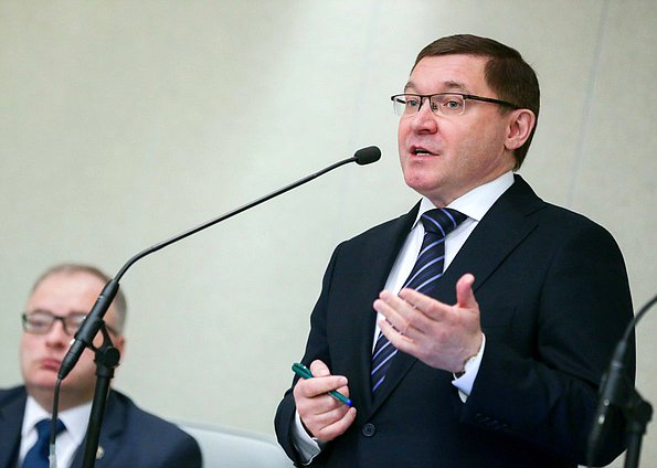 Министр строительства и жилищно-коммунального хозяйства Владимир Якушев