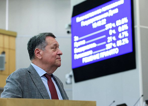 Председатель Комитета по бюджету и налогам Андрей Макаров