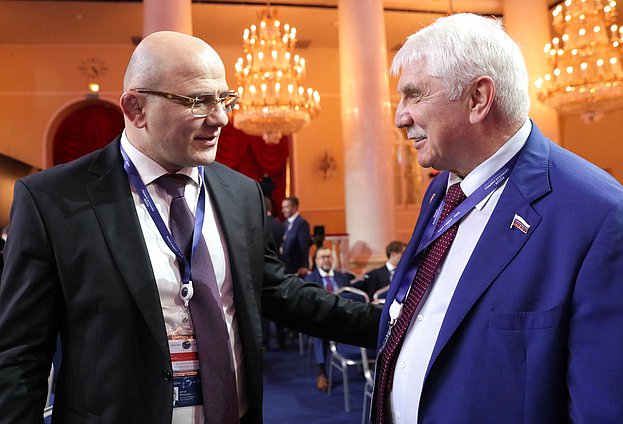 Member of the Committee on Ecology, Natural Resources and Environment Protection Artur Taymazov and First Deputy Chairman of the Committee on International Affairs Alexey Chepa