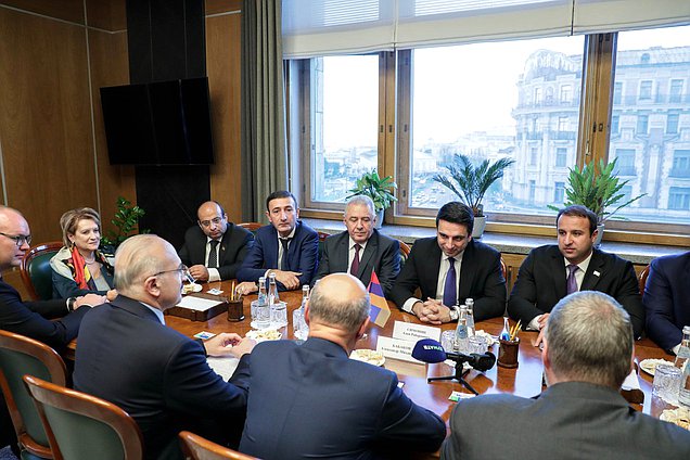 Встреча руководства фракции «Справедливая Россия — За правду» с Председателем Национального Собрания Республики Армения Аленом Симоняном