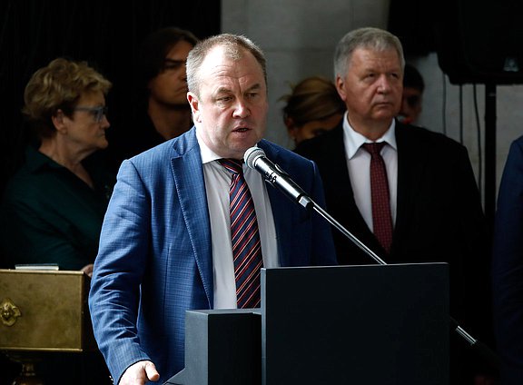 Заместитель Председателя Комитета по экономической политике Станислав Наумов