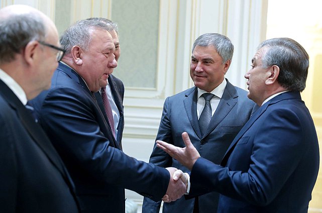 Chairman of the Committee on Defence Vladimir Shamanov, Chairman of the State Duma Viacheslav Volodin and President of the Republic of Uzbekistan Shavkat Mirziyoyev