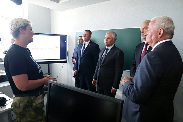 Председатель Государственной Думы Вячеслав Володин. Посещение центра патриотического воспитания молодежи, расположенного на территории Брестской крепости