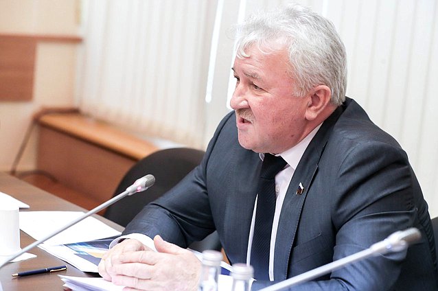 Председатель Комитета по транспорту и развитию транспортной инфраструктуры Евгений Москвичев