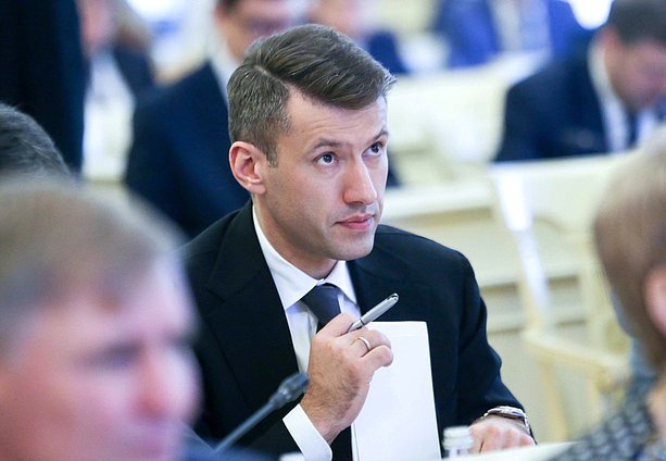 Генеральный директор АО «ДОМ.РФ» Александр Плутник