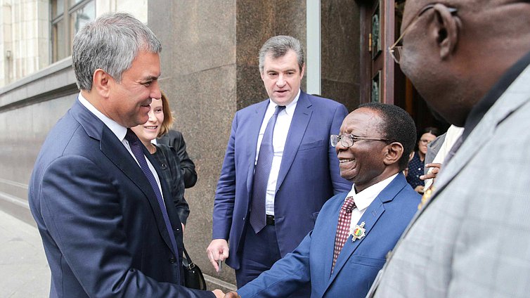 Председатель Государственной Думы Вячеслав Володин и Председатель Национального Собрания Гвинейской Республики Клод Кори Кондиано