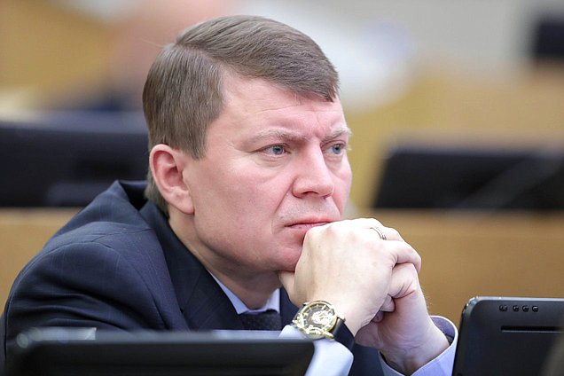 Член Комитета по транспорту и развитию транспортной инфраструктуры Сергей Еремин