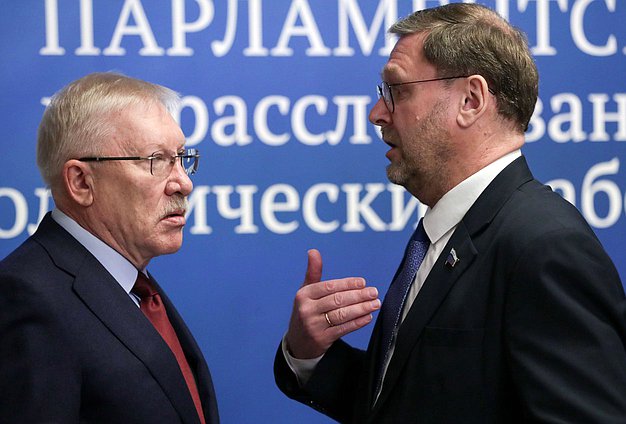 Chairman of the Committee on Control Oleg Morozov and Deputy Speaker of the Federation Council Konstantin Kosachev