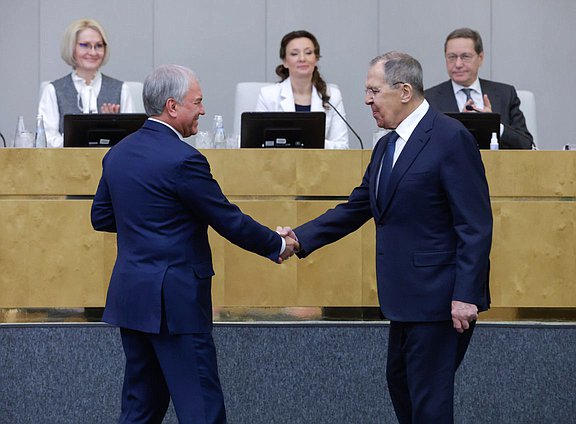 Председатель Государственной Думы Вячеслав Володин и Министр иностранных дел РФ Сергей Лавров