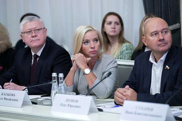 Chairman of the Committee on Security and Corruption Control Vasily Piskarev, Chairwoman of the Committee on Education Olga Kazakova and Deputy Chairman of the Committee on Development of Civil Society, Issues of Public Associations and Religious Organizations Oleg Leonov