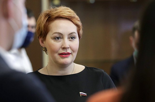 Член Комитета по молодежной политике Наталия Полуянова