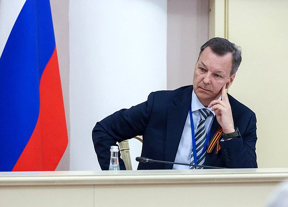 Первый заместитель Председателя Совета Федерации Андрей Яцкин