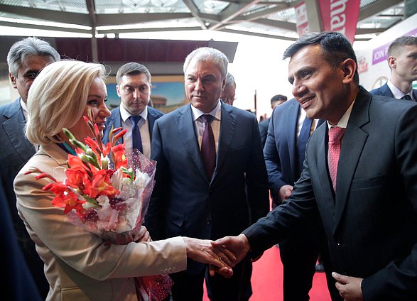 Chairman of the State Duma Vyacheslav Volodin and Chairwoman of the Committee on Culture Olga Kazakova near Russia's bookstands at the New Delhi World Book Fair