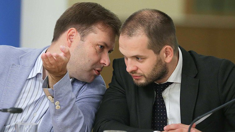 Встреча Председателя Государственной Думы С.Е.Нарышкина с членами Молодежной общественной палаты.