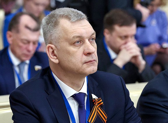 Председатель Комитета по делам национальностей Владимир Иванов