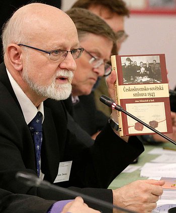 Встреча Председателя Государственной Думы Федерального Собрания Российской Федерации С.Е.Нарышкина с зарубежными участниками конференции к 70-летию Победы в Великой Отечественной войне.