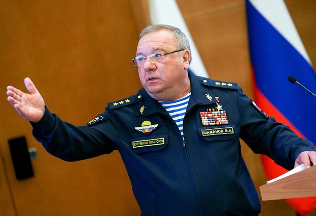 Председатель Комитета по обороне Владимир Шаманов
