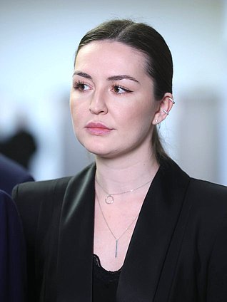 Член Комитета по просвещению Анна Скрозникова