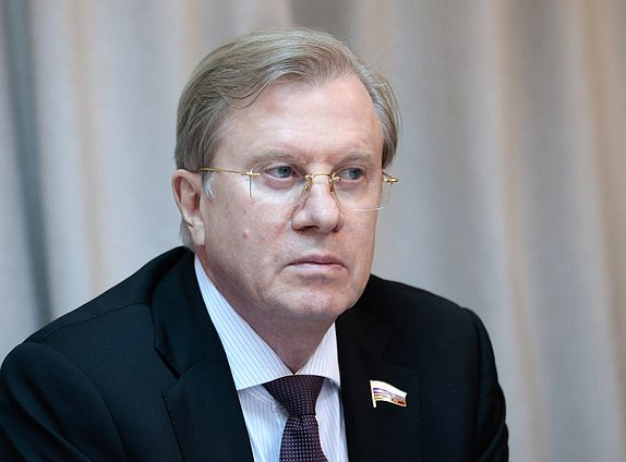 Заместитель Председателя Государственной Думы Виталий Савельев
