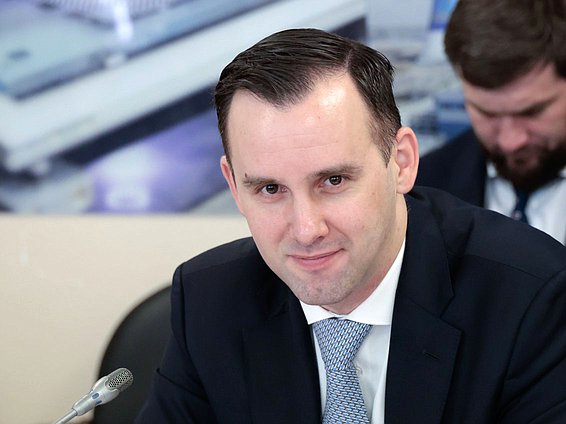 Заместитель Председателя Комитета по экономической политике Александр Демин