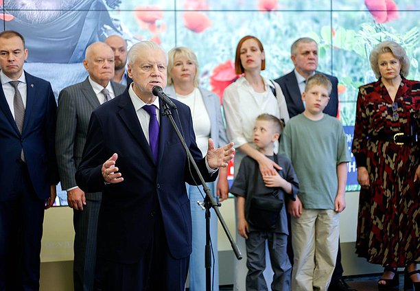 Руководитель фракции "Справедливая Россия - За правду" Сергей Миронов