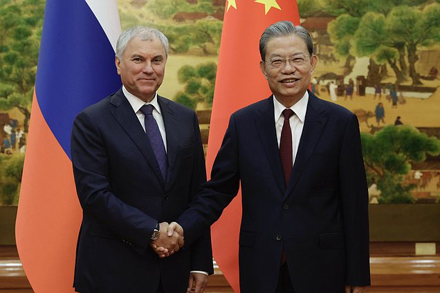 Chairman of the State Duma Vyacheslav Volodin and Chairman of the Standing Committee of the National People's Congress Zhao Leji