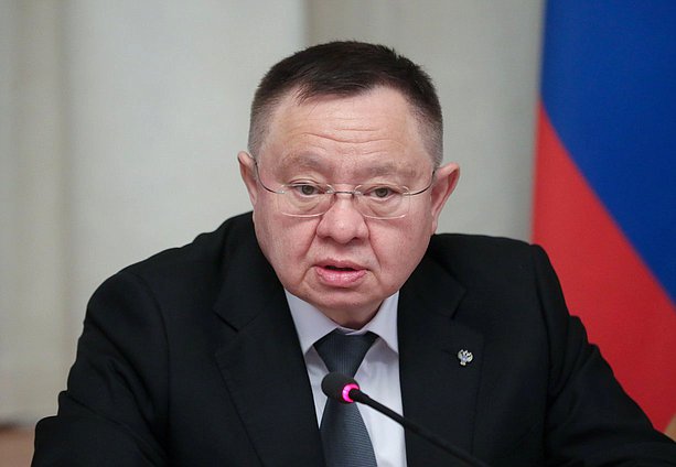 Министр строительства и ЖКХ РФ Ирек Файзуллин