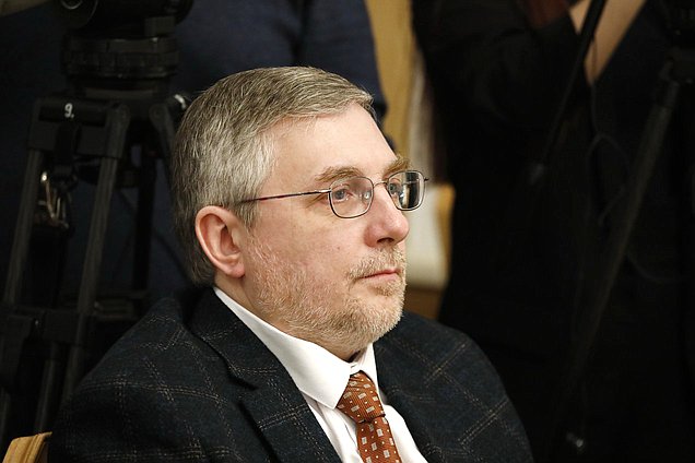 Расширенное заседание Экспертного совета при Комитете по международным делам на тему "Россия — ЕС: вероятность изменения политической ситуации"