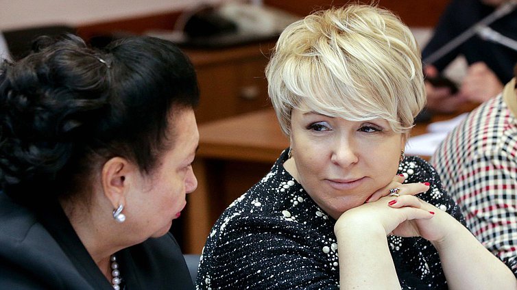 Первый заместитель Председателя Комитета по бюджету и налогам Ирина Гусева