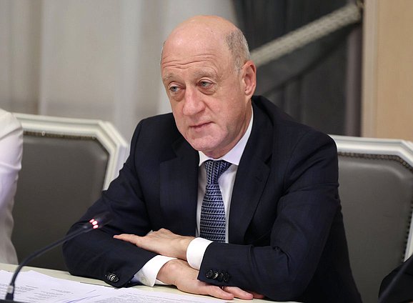 Заместитель Председателя Государственной Думы Александр Бабаков