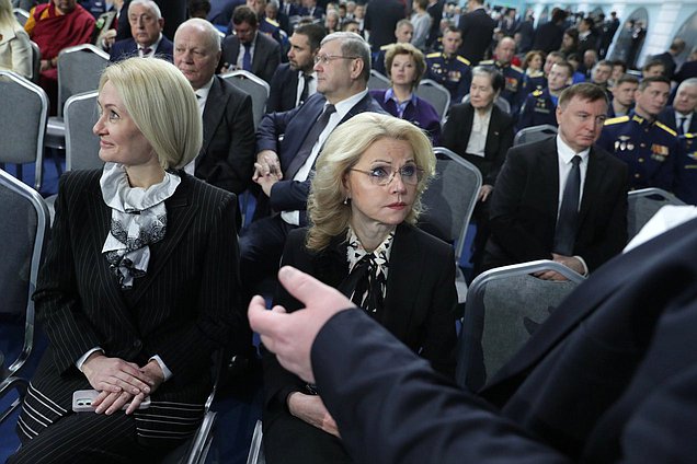 Заместители Председателя Правительства РФ Виктория Абрамченко и Татьяна Голикова