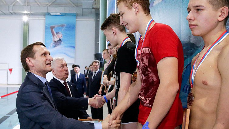 Рабочий визит Председателя Государственной Думы Федерального Собрания Российской Федерации С.Е.Нарышкина в Сибирский федеральный округ.
 Церемония награждения победителей заплыва-эстафеты.

