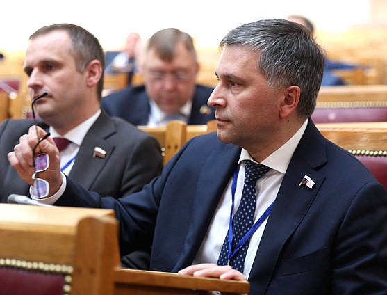 Председатель Комитета по экологии, природным ресурсам и охране окружающей среды Дмитрий Кобылкин