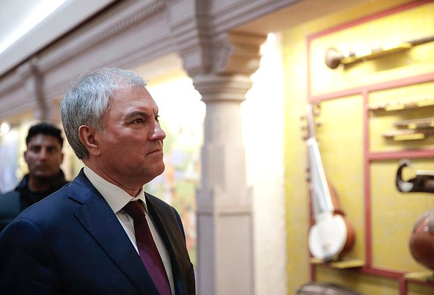 Chairman of the State Duma Vyacheslav Volodin visiting the Parliament Museum of India