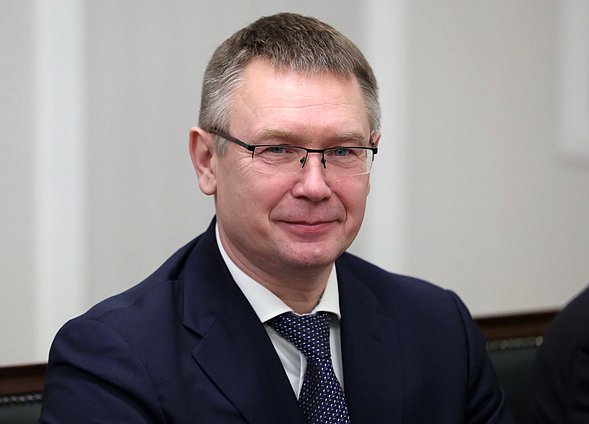 Первый заместитель Председателя Комитета по развитию Дальнего Востока и Арктики (координатор депутатской группы по связям с парламентом Республики Мадагаскар) Сергей Каргинов