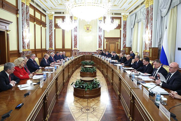 Встреча Председателя Правительства РФ Михаила Мишустина с членами фракции КПРФ