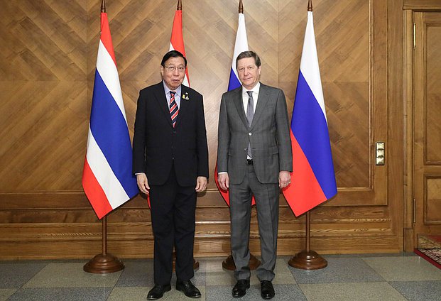 First Deputy Chairman of the State Duma Alexander Zhukov and President of the Senate of the National Assembly of the Kingdom of Thailand Pornpetch Wichitcholchai