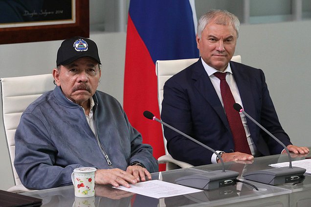 El Presidente de la República Daniel Ortega Saavedra y el Jefe de la Duma Estatal Vyacheslav Volodin