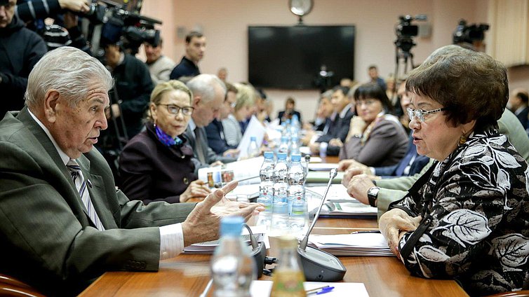Заседание Комитета Государственной Думы по бюджету и налогам. 