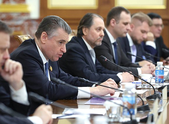 Руководитель фракции ЛДПР Леонид Слуцкий