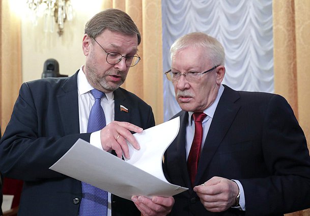 Deputy Speaker of the Federation Council Konstantin Kosachev and Chairman of the Committee on Control Oleg Morozov