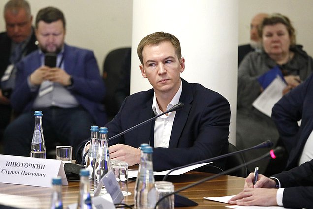 Сессия "Пространственное развитие в контексте социально-экономических вызовов"