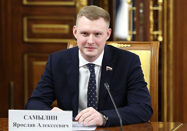 Член Комитета по промышленности и торговле Ярослав Самылин
