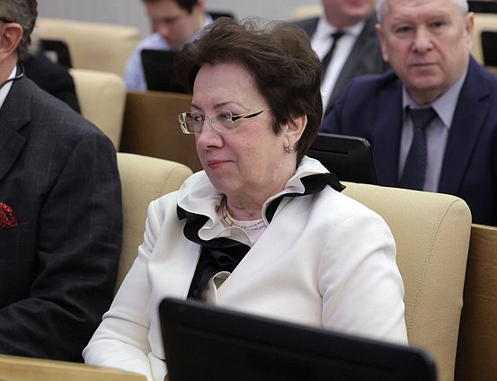 Парламентские слушания на тему «О развитии отраслей легкой промышленности в РФ»