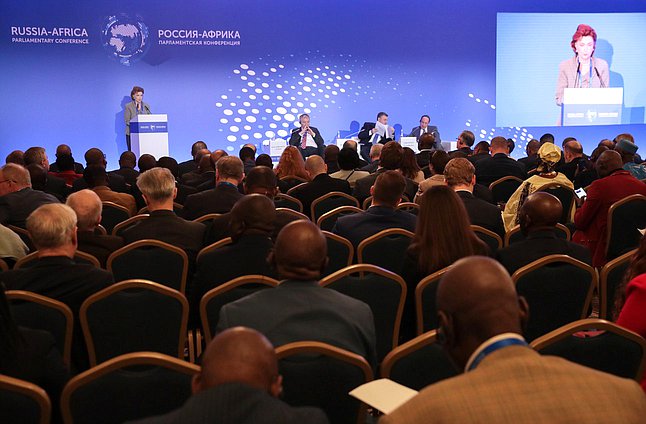 Round table discussion on the topic “Neocolonialism of the West: How to Prevent the Repetition of History” at the Second International Parliamentary Conference “Russia-Africa”