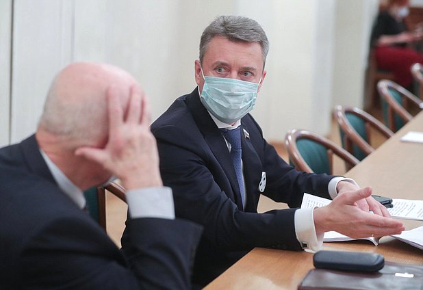 Член Комитета по безопасности и противодействию коррупции Анатолий Выборный