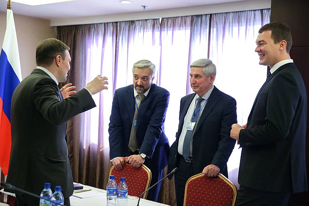 Member of the Committee on International Affairs Yevgenii Primakov, First Deputy Chairman of the State Duma Ivan Melnikov and Chairman of the Committee on Physical Culture, Sport and Youth Affairs Mikhail Degtiarev